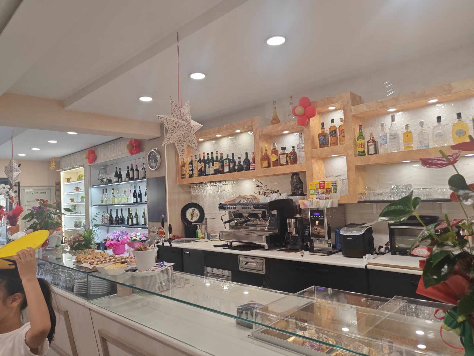 Bar 9.8